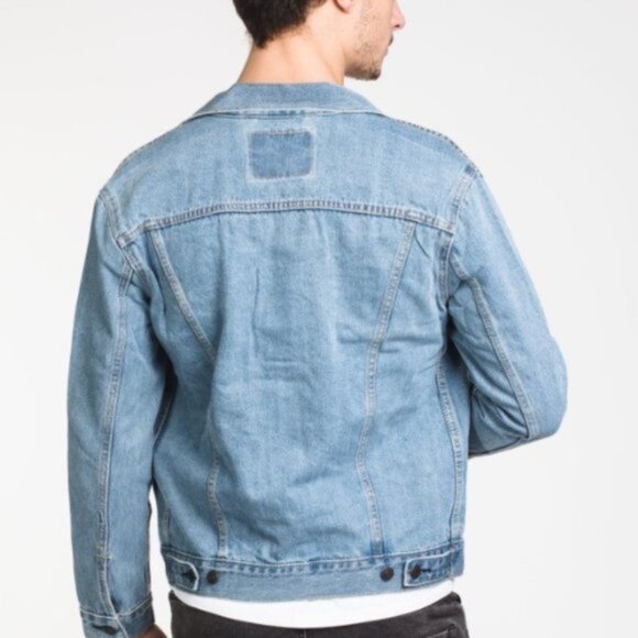 Levi's The Trucker Jacket Stonewash Denim Regular Fit Men's Size Small NWT - Picture 3 of 17